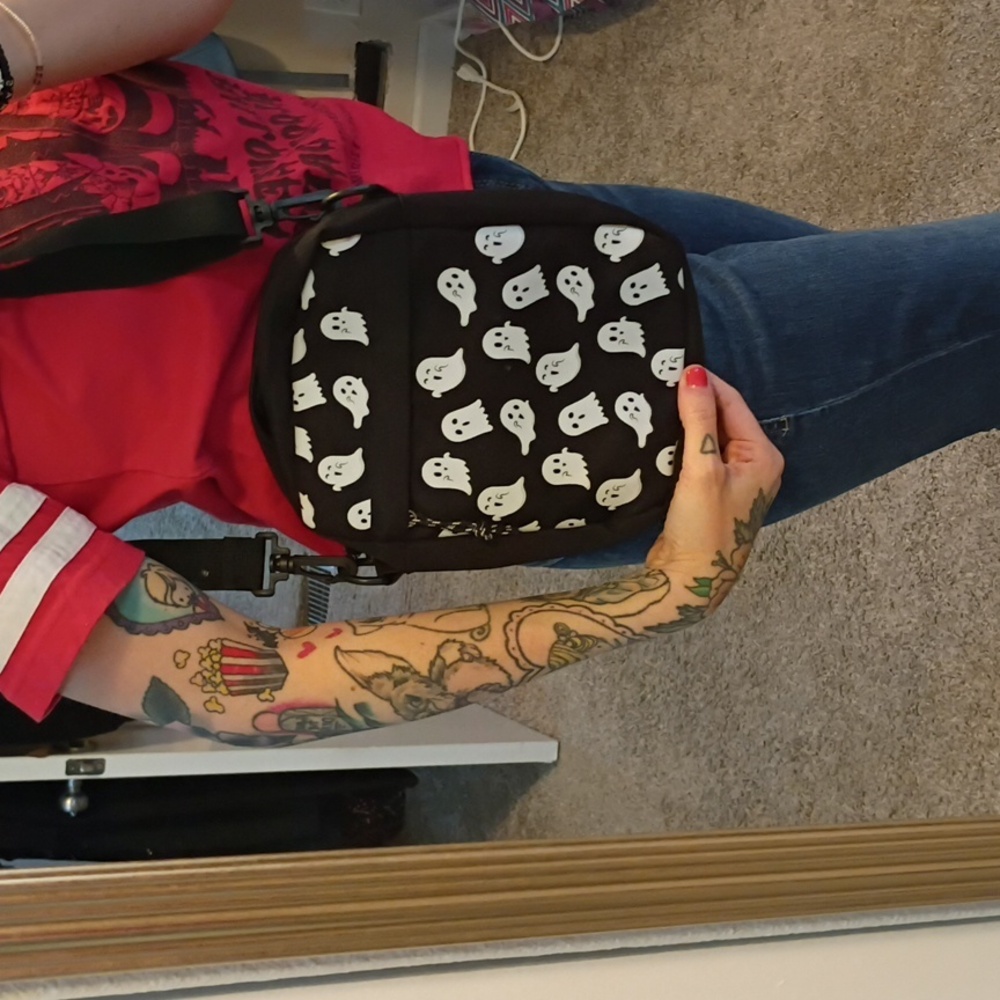 BUNDLE ONLY! Black Ghost Pattern Crossbody Bag - Picture 2 of 7
